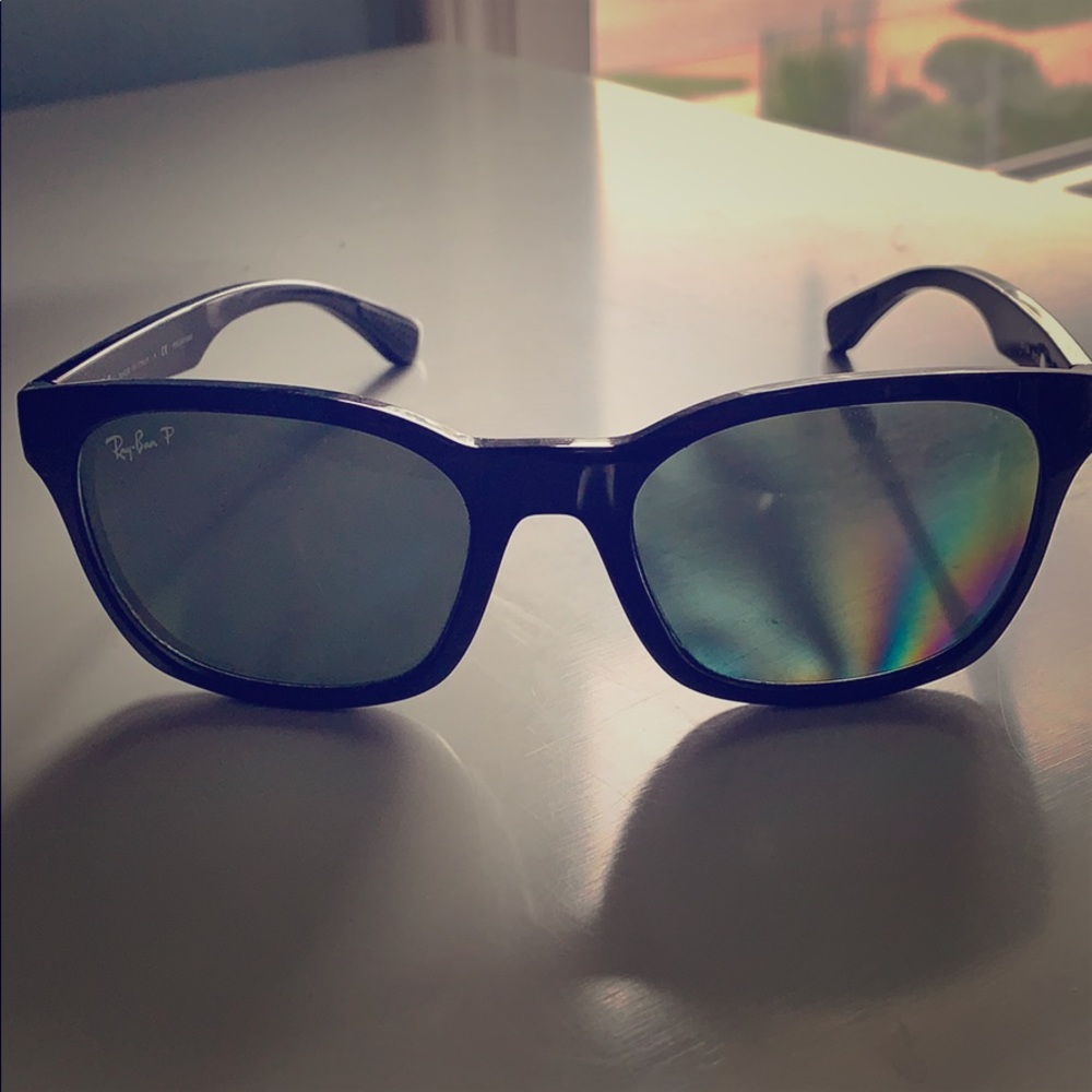 Polarized Ray Bans RB4197